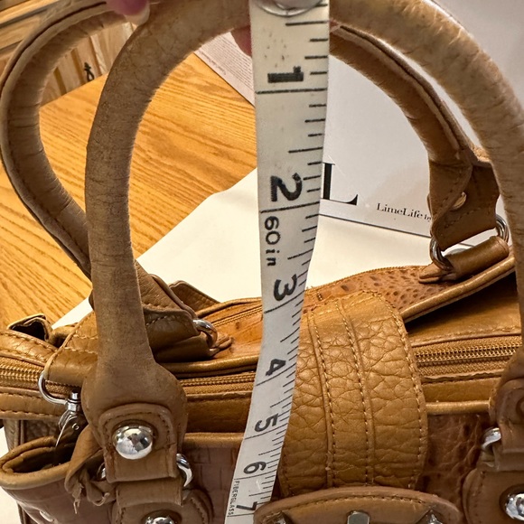 Madi Claire Satchel - Picture 13 of 16